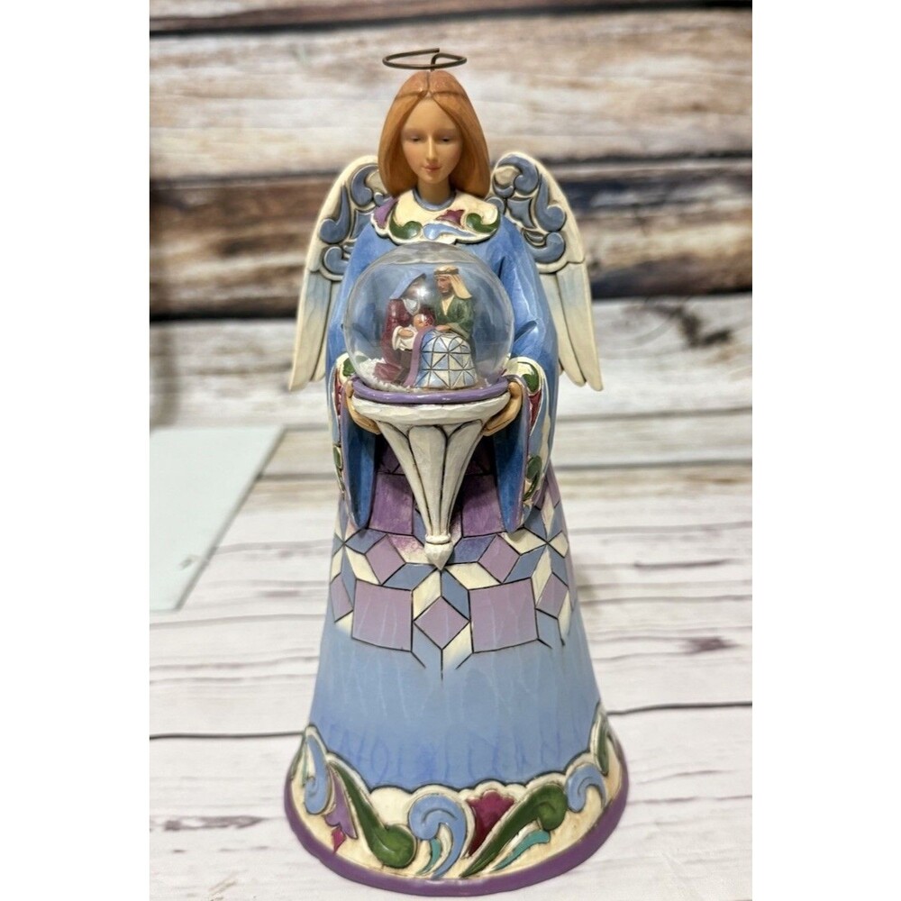 Jim Shore Heartwood Creek "Cherish the Newborn King" Angel w/ globe  #4017626